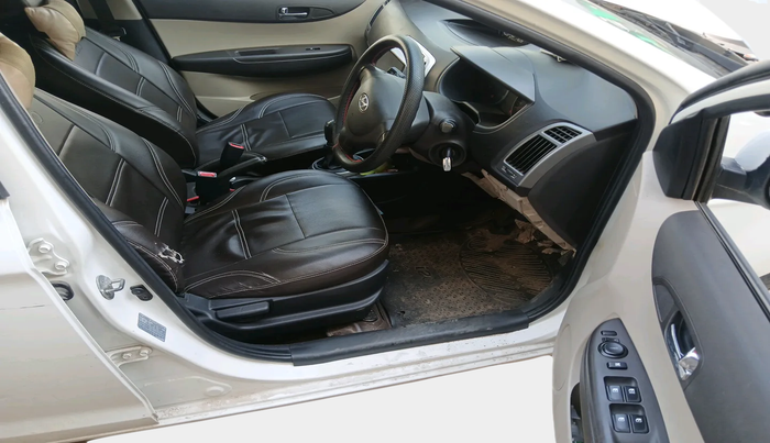 2013 Hyundai i20 MAGNA 1.4 CRDI, Diesel, Manual, 69,403 km, interior