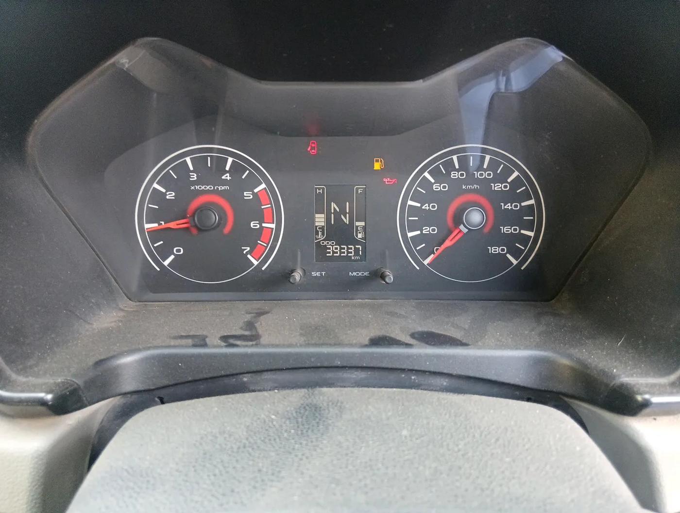 2016 Mahindra Kuv100 K2 PLUS D 6 STR, Diesel, Manual, 39,337 km, interior