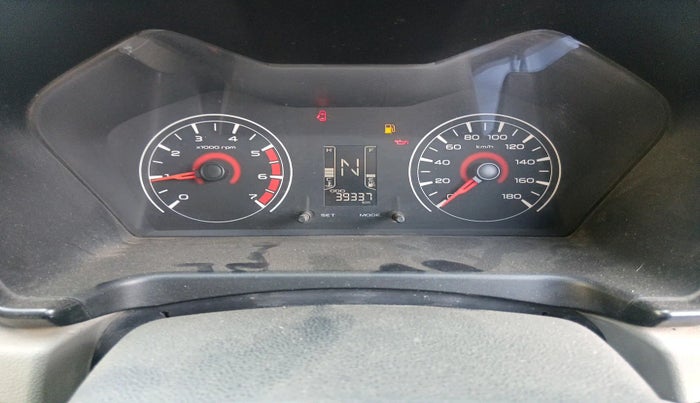 2016 Mahindra Kuv100 K2 PLUS D 6 STR, Diesel, Manual, 39,337 km, interior