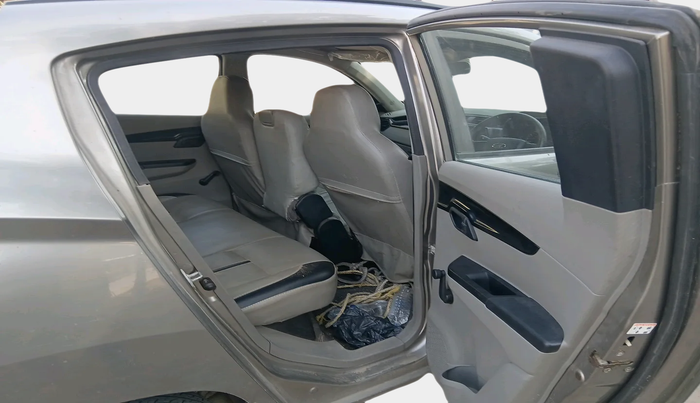 2016 Mahindra Kuv100 K2 PLUS D 6 STR, Diesel, Manual, 39,337 km, interior