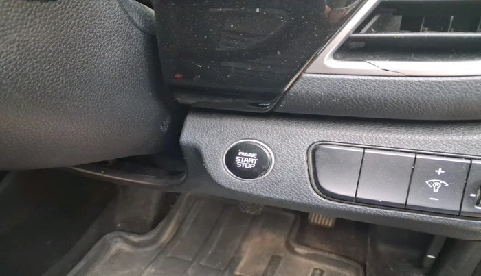 2021 KIA SELTOS HTK PLUS 1.5 IMT, Petrol, Manual, 90,939 km, interior