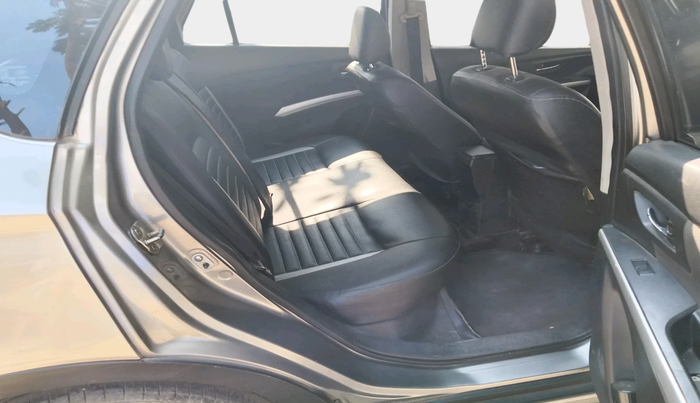 2016 Maruti S Cross ZETA 1.3, Diesel, Manual, 1,35,459 km, interior