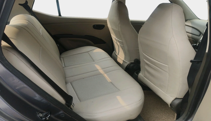 2013 Hyundai i10 MAGNA 1.1, Petrol, Manual, 70,372 km, interior