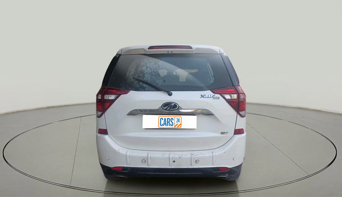 2020 Mahindra XUV500 W7, Diesel, Manual, 60,887 km, exterior