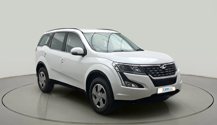 2020 Mahindra XUV500 W7, Diesel, Manual, 60,887 km, exterior