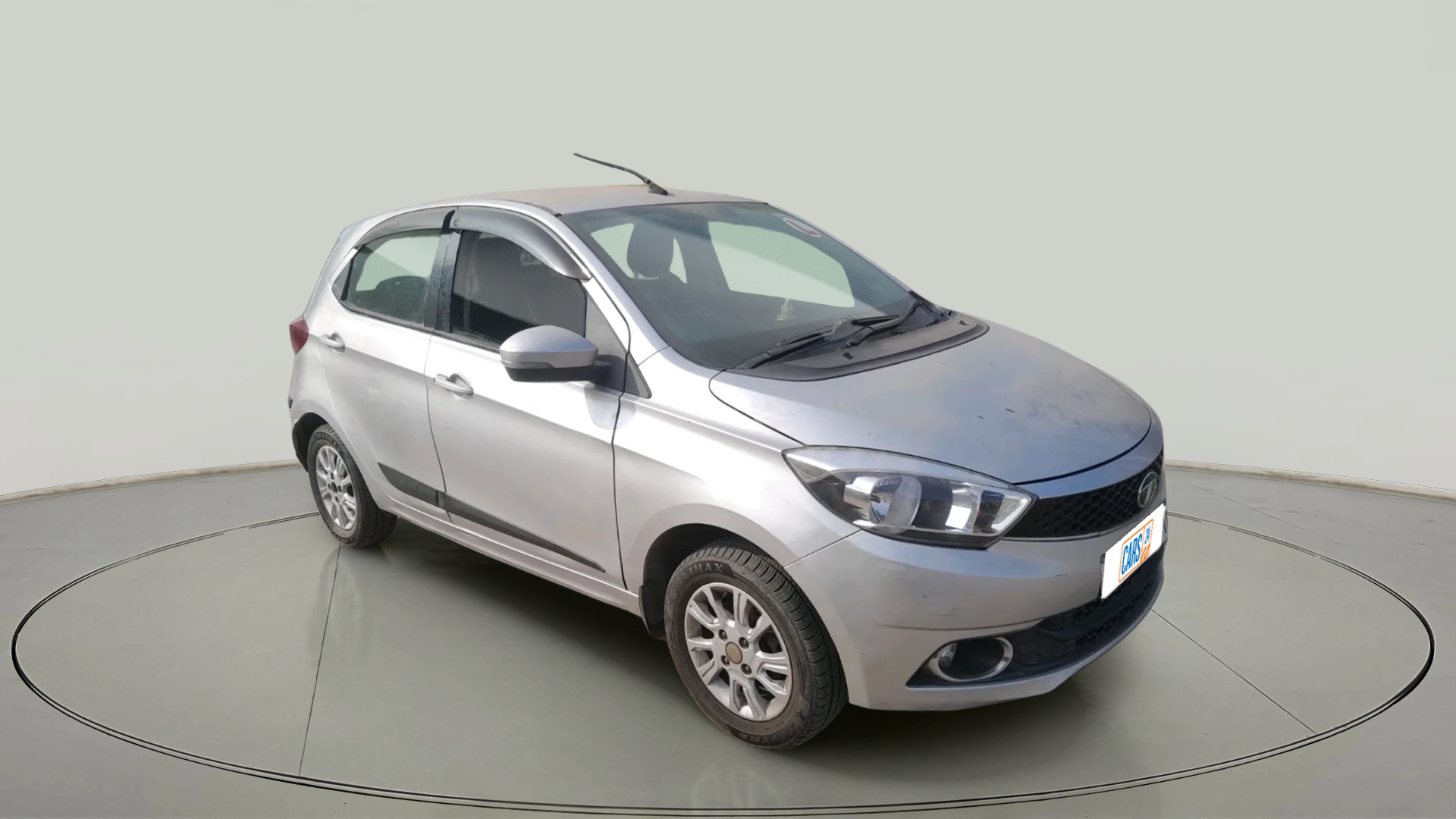 Used 2017 Tata Tiago XZ PETROL Manual | Cars24