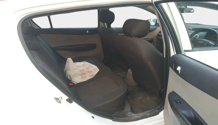 2011 Hyundai i20 SPORTZ 1.2, Petrol, Manual, 1,10,509 km, interior