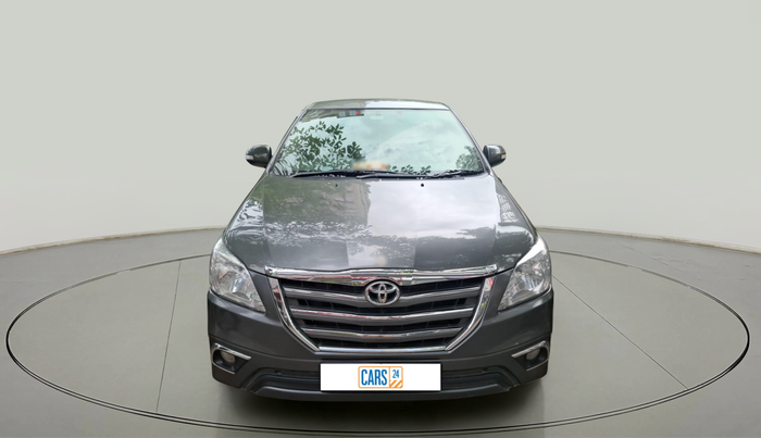 2014 Toyota Innova 2.5 VX 7 STR, Diesel, Manual, 1,31,373 km, exterior