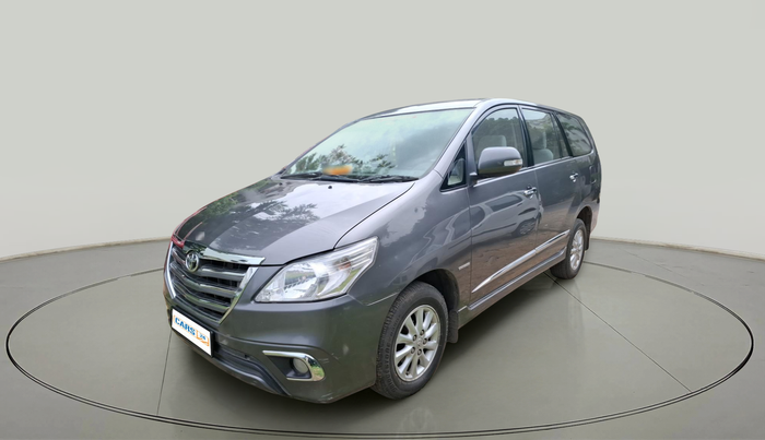 2014 Toyota Innova 2.5 VX 7 STR, Diesel, Manual, 1,31,373 km, exterior