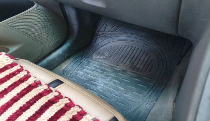 2012 Hyundai i10 MAGNA 1.2, Petrol, Manual, 90,253 km, interior