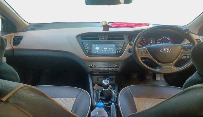 2017 Hyundai Elite i20 ASTA 1.2 (O), Petrol, Manual, 75,072 km, interior