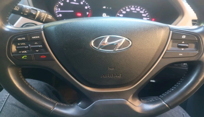 2017 Hyundai Elite i20 ASTA 1.2 (O), Petrol, Manual, 75,072 km, interior