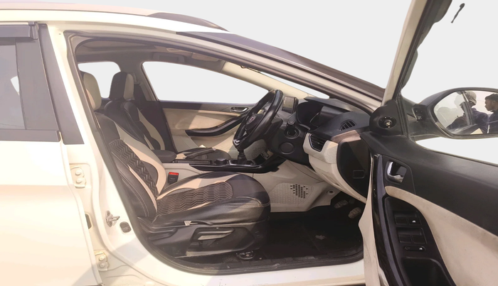 2023 Tata NEXON XZ PLUS PETROL SUNROOF, Petrol, Manual, 28,932 km, interior