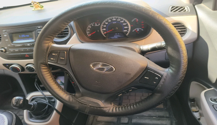 2018 Hyundai Grand i10 MAGNA U2 1.2 CRDI, Diesel, Manual, 1,40,098 km, interior