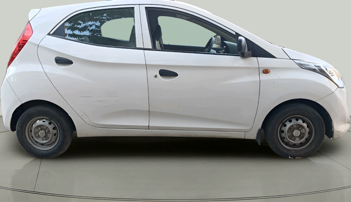 2017 Hyundai Eon ERA +, Petrol, Manual, 27,200 km, exterior