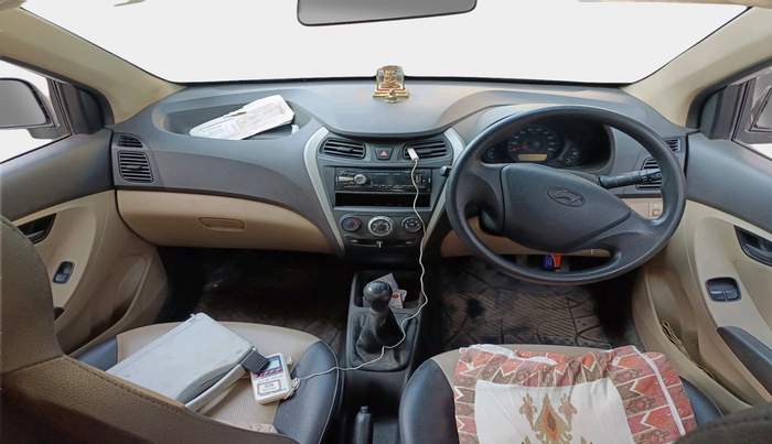 2017 Hyundai Eon ERA +, Petrol, Manual, 27,200 km, interior