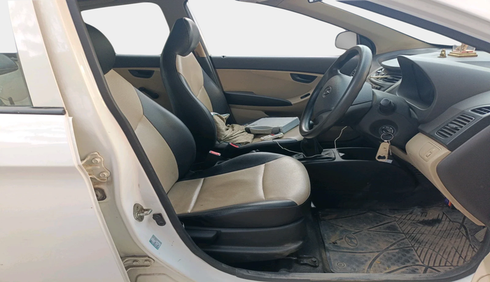 2017 Hyundai Eon ERA +, Petrol, Manual, 27,200 km, interior