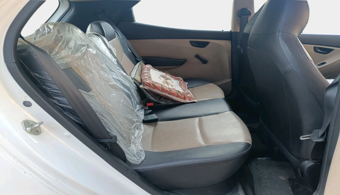 2017 Hyundai Eon ERA +, Petrol, Manual, 27,200 km, interior