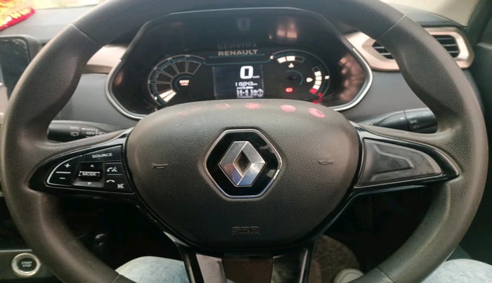 2021 Renault Kiger RXT (O) MT, Petrol, Manual, 1,15,043 km, interior