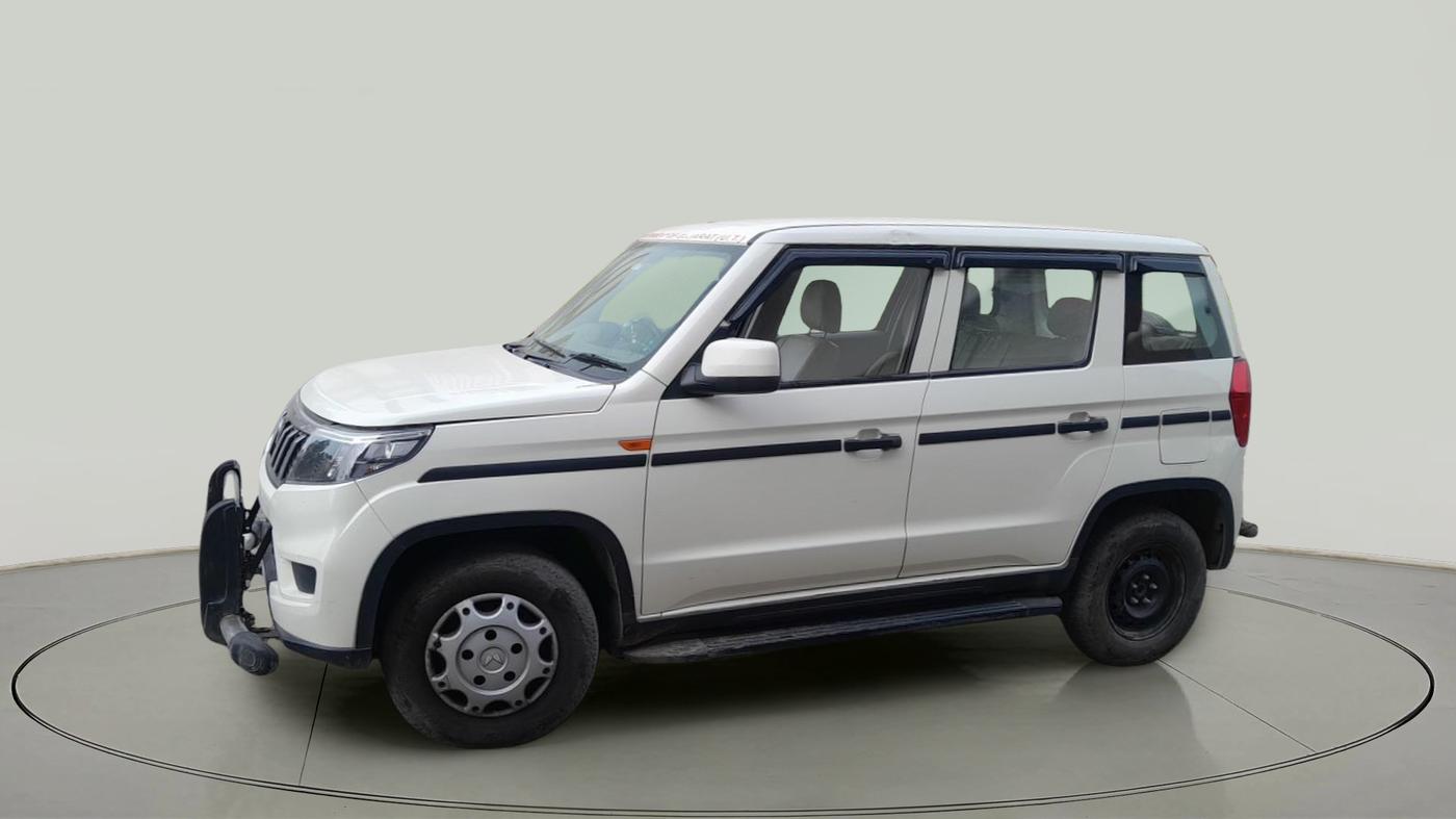 2023 Mahindra BOLERO NEO N 8, Diesel, Manual, 76,046 km, exterior