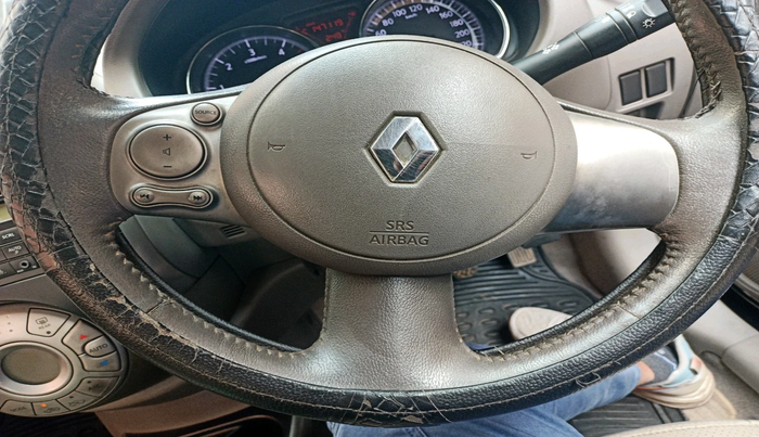 2013 Renault Scala RXZ DIESEL, Diesel, Manual, 1,47,119 km, interior