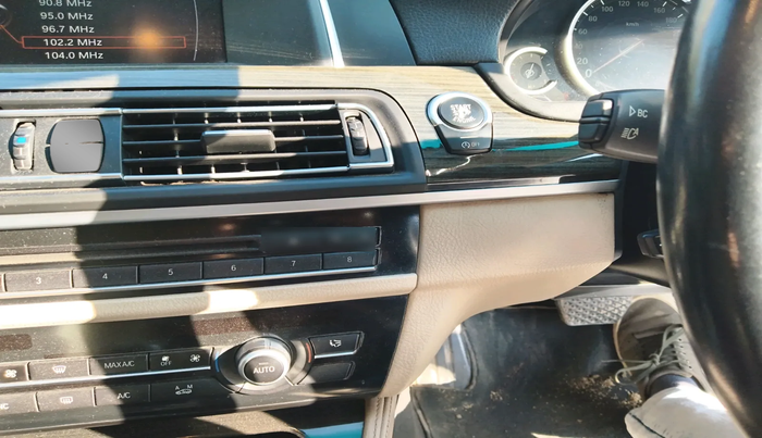 2013 BMW 5 Series 520D 2.0, Diesel, Automatic, 28,466 km, interior