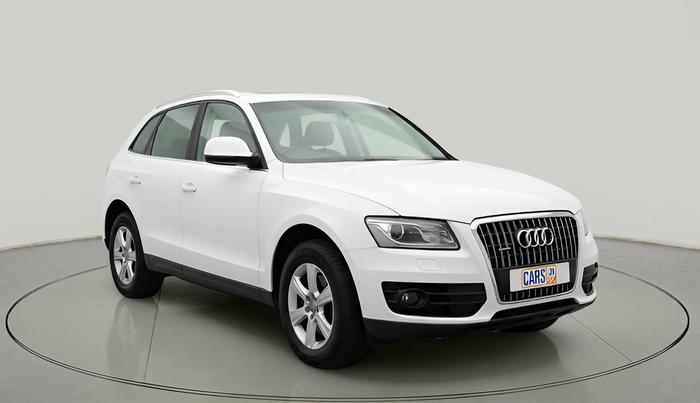 2011 Audi Q5 2.0 TDI QUATTRO, Diesel, Automatic, 1,28,326 km, exterior