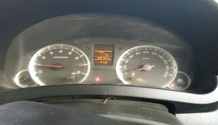 2013 Maruti Swift VXI, Petrol, Manual, 1,09,724 km, interior