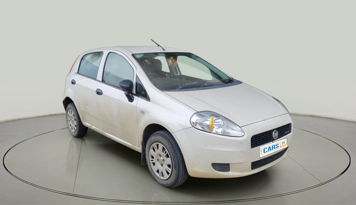 2013 Fiat Grand Punto ACTIVE 1.3, Diesel, Manual, 1,40,908 km, exterior