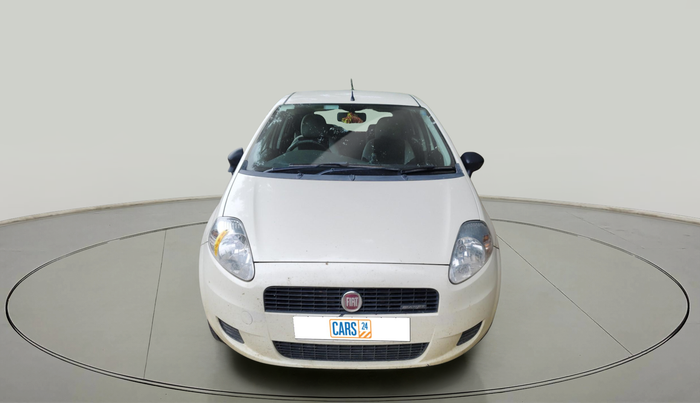 2013 Fiat Grand Punto ACTIVE 1.3, Diesel, Manual, 1,40,908 km, exterior