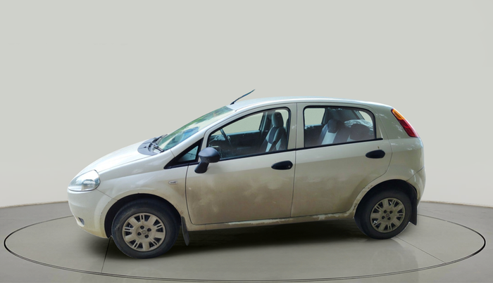 2013 Fiat Grand Punto ACTIVE 1.3, Diesel, Manual, 1,40,908 km, exterior