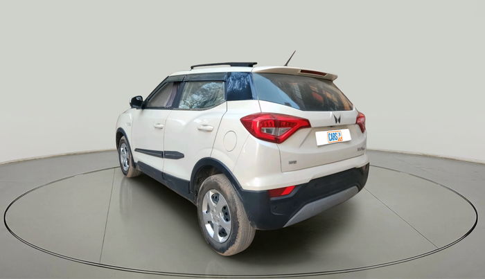2020 Mahindra XUV300 W6 1.5 Diesel, Diesel, Manual, 37,065 km, exterior