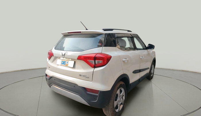 2020 Mahindra XUV300 W6 1.5 Diesel, Diesel, Manual, 37,065 km, exterior