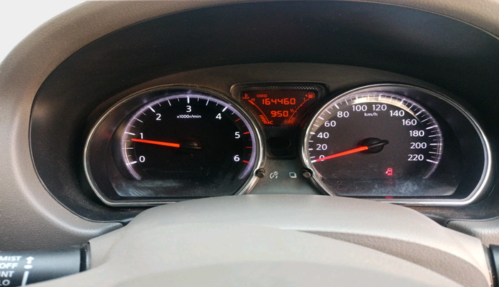 2013 Renault Scala RXL DIESEL, Diesel, Manual, 1,64,460 km, interior