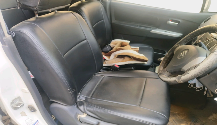 2012 Maruti Wagon R 1.0 LXI, Petrol, Manual, 1,04,511 km, interior