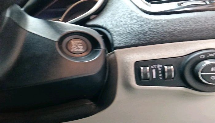 2019 Jeep Compass LIMITED PLUS PETROL AT, Petrol, Automatic, 92,248 km, interior