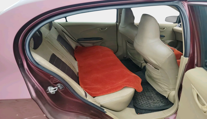 2014 Honda Amaze 1.5L I-DTEC S, Diesel, Manual, 1,83,946 km, interior