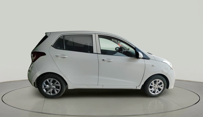 2017 Hyundai Grand i10 MAGNA 1.2 KAPPA VTVT, Petrol, Manual, 1,28,539 km, exterior