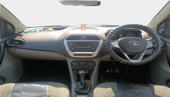 2017 Tata Tiago XT PETROL, Petrol, Manual, 1,14,396 km, interior