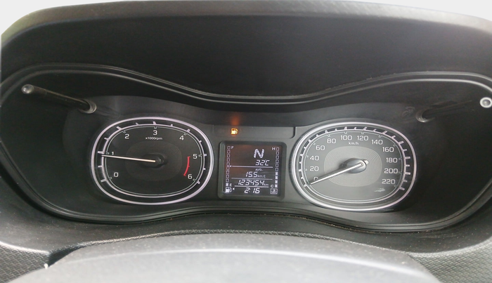 2020 Maruti Vitara Brezza ZDI PLUS AMT, Diesel, Automatic, 1,23,454 km, interior