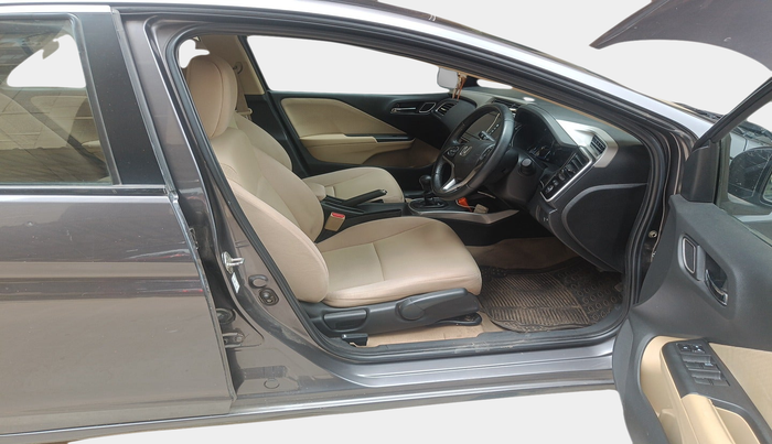 2019 Honda City 1.5L I-VTEC VX, Petrol, Manual, 59,000 km, interior