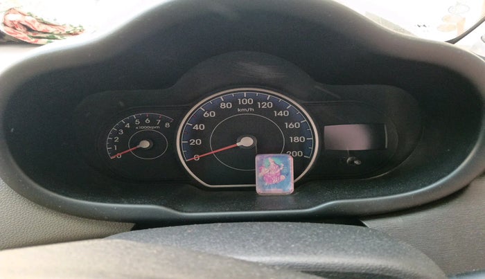 2011 Hyundai i10 ERA 1.1, Petrol, Manual, 1,04,609 km, interior