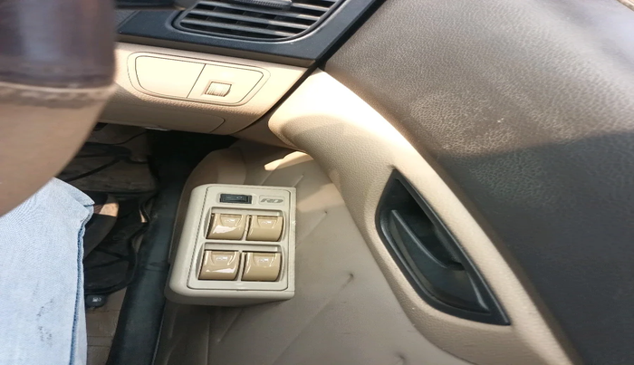 2017 Hyundai Eon D-LITE+, Petrol, Manual, 42,361 km, interior