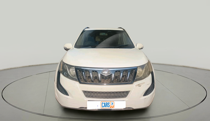 2017 Mahindra XUV500 W6, Diesel, Manual, 1,20,092 km, exterior
