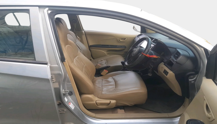 2016 Honda Amaze 1.5L I-DTEC VX, Diesel, Manual, 1,00,110 km, interior