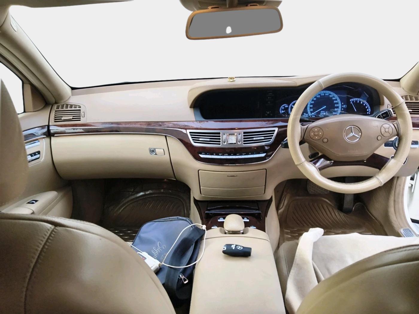 2011 Mercedes Benz S Class 350 L, Petrol, Automatic, 63,420 km, interior