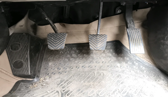 2014 Hyundai i20 ASTA (O) 1.2 WITH SUNROOF, Petrol, Manual, 1,41,706 km, interior