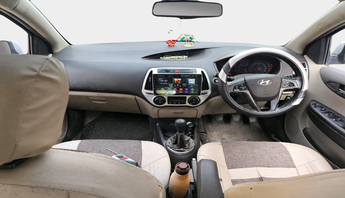 2014 Hyundai i20 ASTA (O) 1.2 WITH SUNROOF, Petrol, Manual, 1,41,706 km, interior