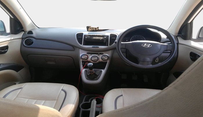 2015 Hyundai i10 MAGNA 1.1, Petrol, Manual, 60,366 km, interior