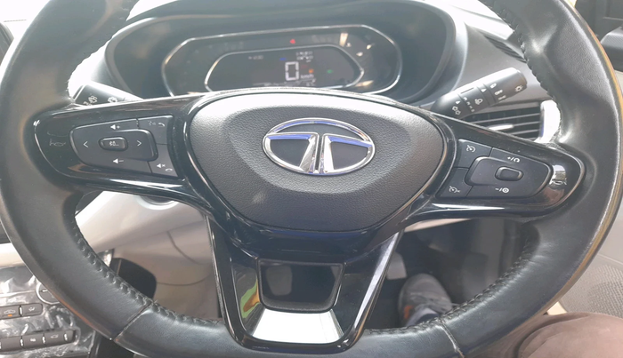 2023 Tata NEXON XZ PLUS PETROL SUNROOF, Petrol, Manual, 24,288 km, interior